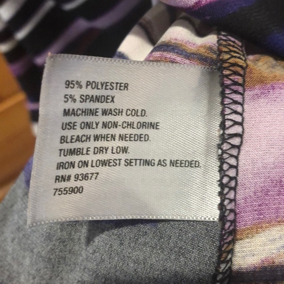 Worthington Top L - Picture 4 of 4